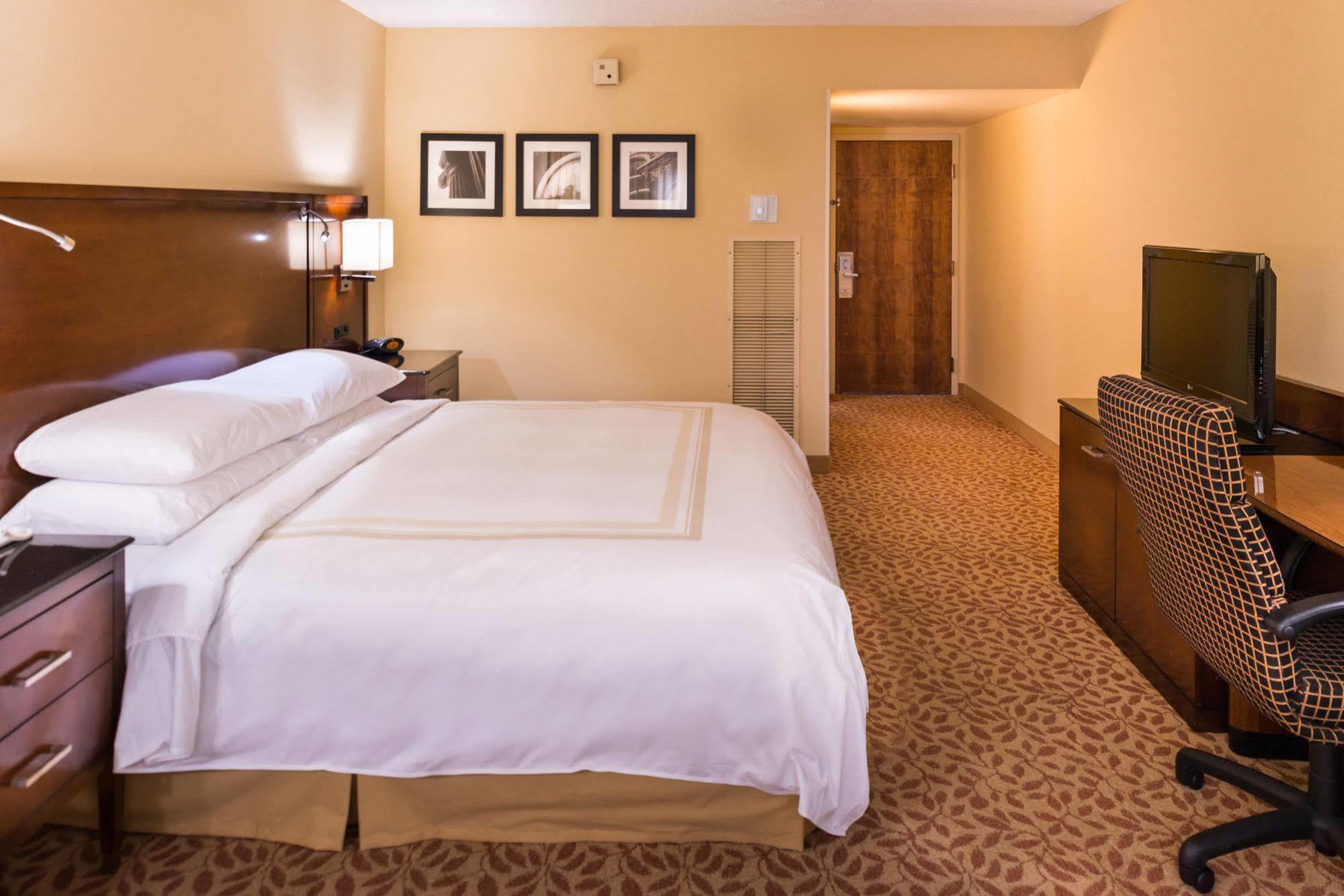 Marriott Melville Long Island Εξωτερικό φωτογραφία
